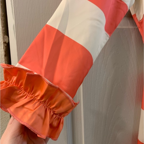 🚫SOLD🚫 Dainty Jewells Dress - Picture 2 of 5